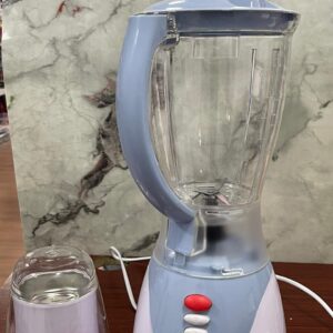 LICUADORA DE PLASTICO CON PICATODO AZUL
