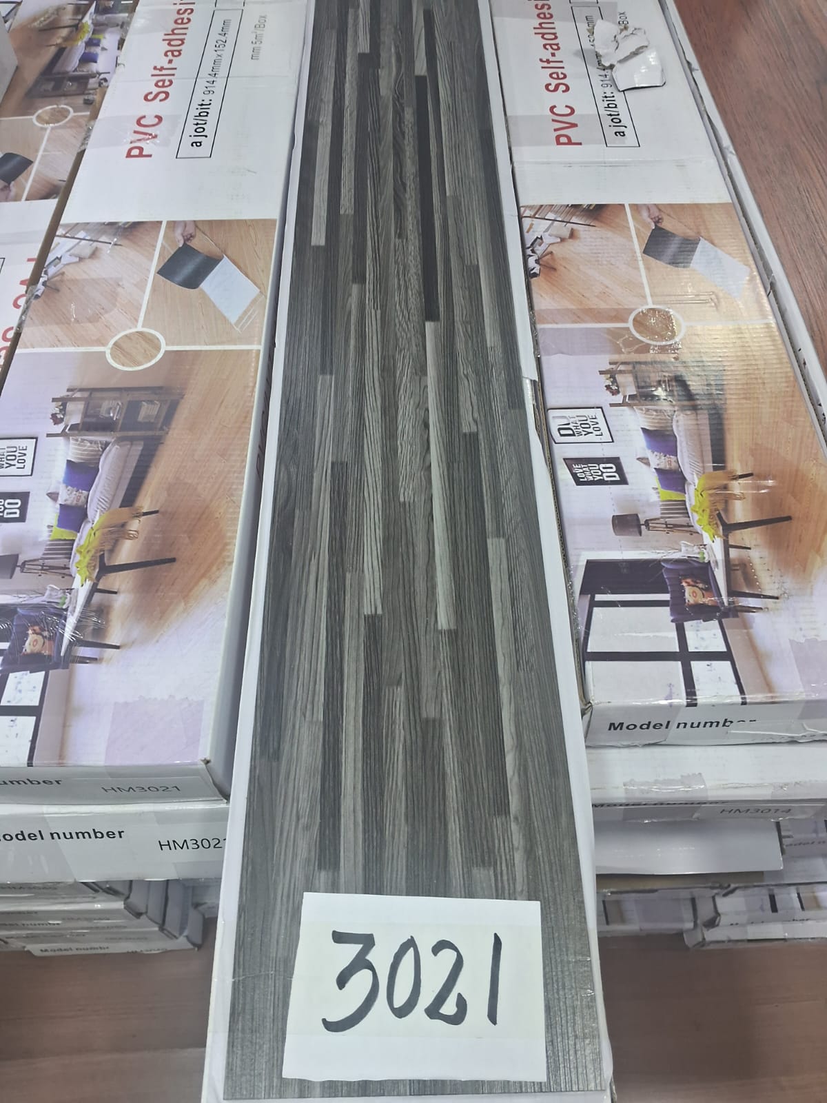 PISO VINILICO MODELO 3021