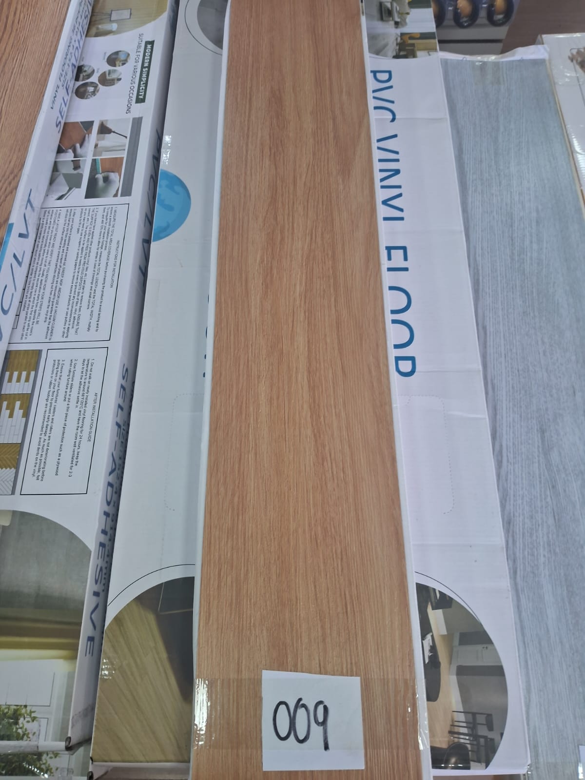 PISO VINILICO MODELO 009