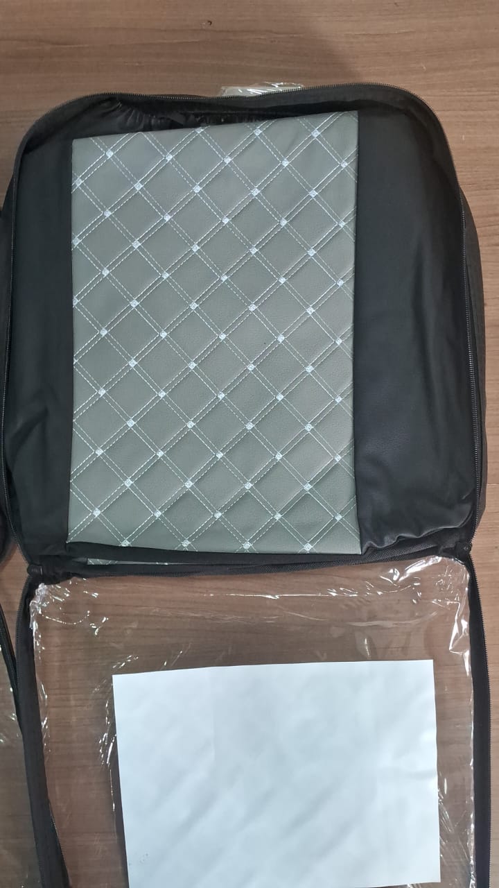 FORRO ECOCUERO AUTO GRIS DISEÑO CUADROS - Imagen 2